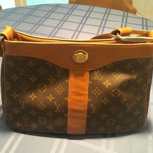Authentic Louis Vuitton Purse RARE & VINTAGE